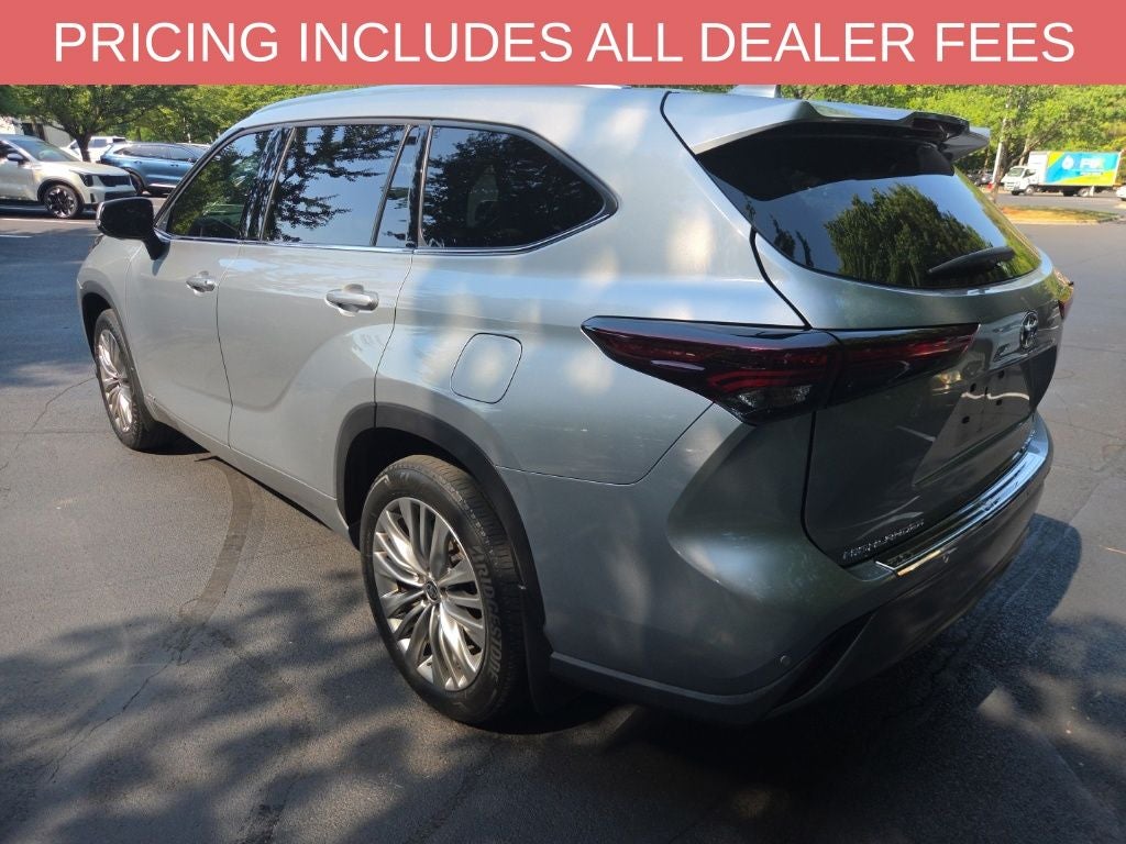2024 Toyota Highlander Hybrid Platinum