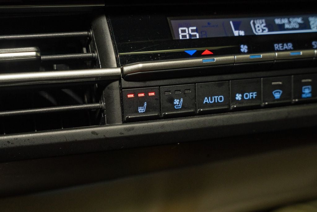 2022 Toyota Sienna Platinum 7 Passenger