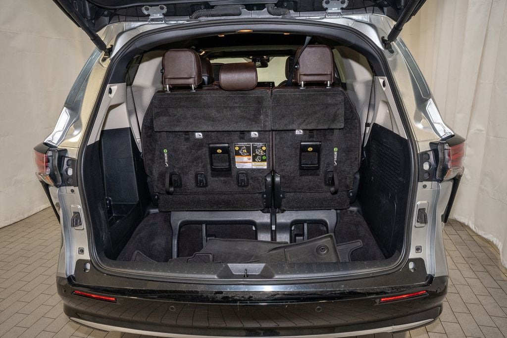 2022 Toyota Sienna Platinum 7 Passenger