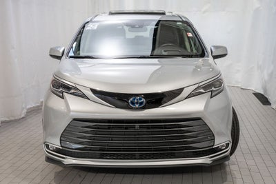 2024 Toyota Sienna Platinum 7 Passenger