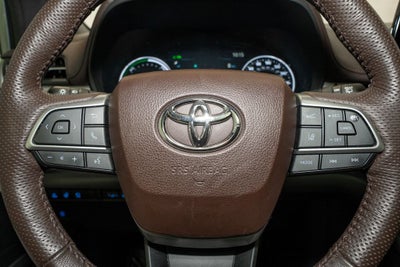 2024 Toyota Sienna Platinum 7 Passenger