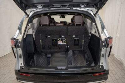 2024 Toyota Sienna Platinum 7 Passenger