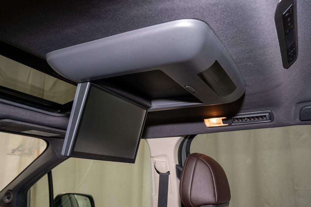 2024 Toyota Sienna Platinum 7 Passenger