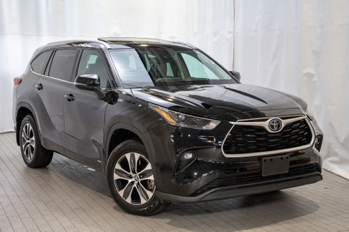 2022 Toyota Highlander Hybrid XLE