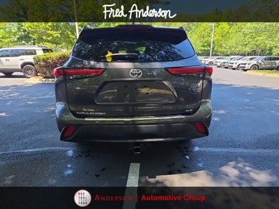 2022 Toyota Highlander XLE