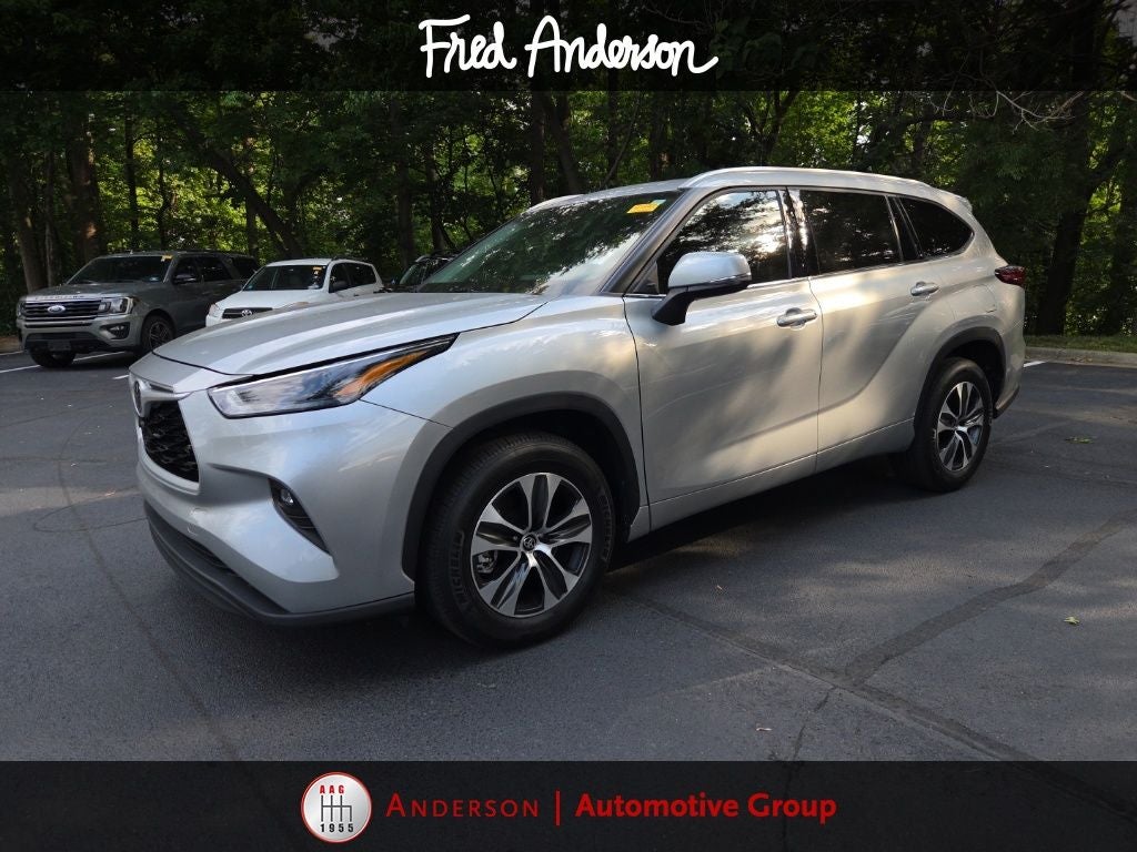 2022 Toyota Highlander XLE