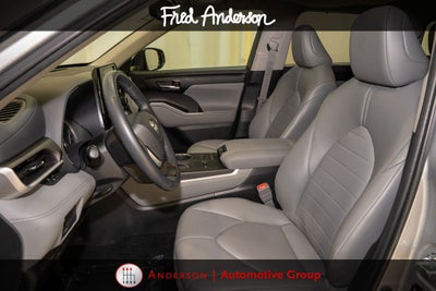 2022 Toyota Highlander XLE