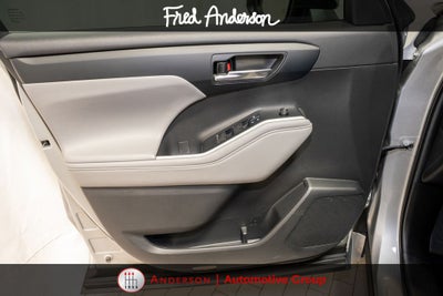 2022 Toyota Highlander XLE