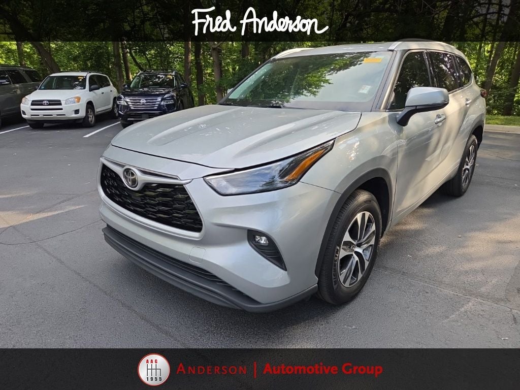 2022 Toyota Highlander XLE