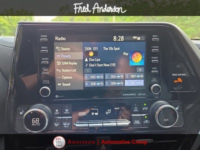 2022 Toyota Highlander XLE