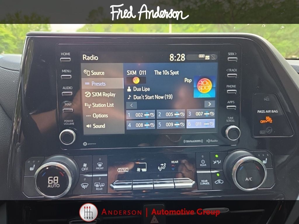 2022 Toyota Highlander XLE