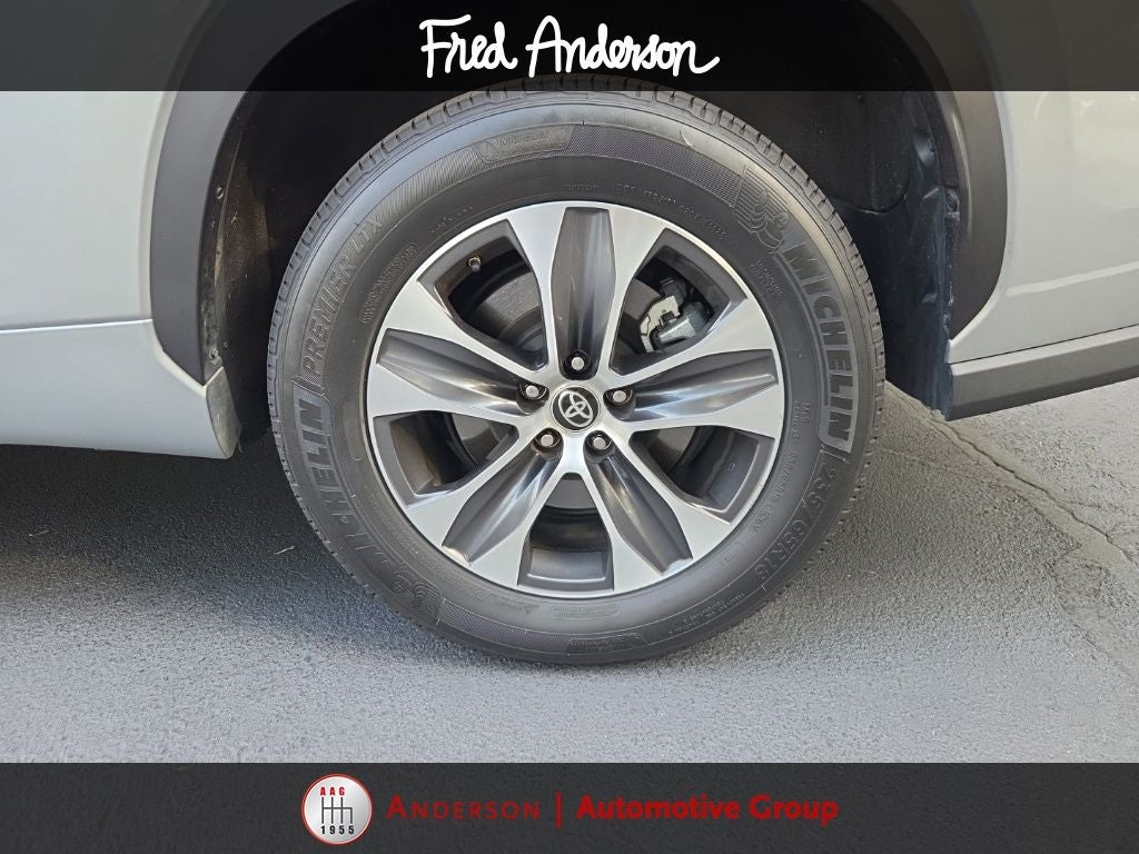2022 Toyota Highlander XLE