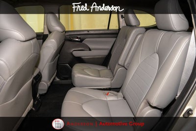 2022 Toyota Highlander XLE