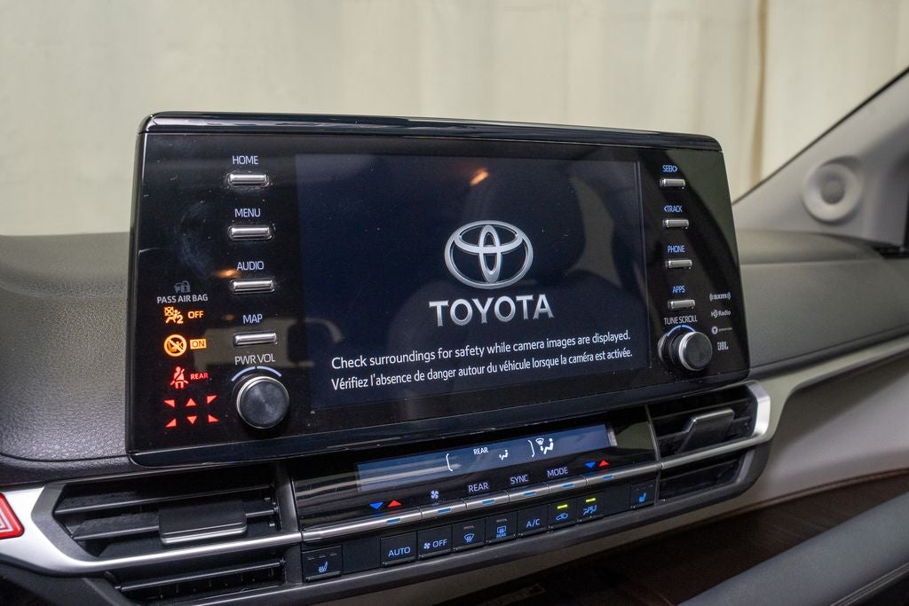 2021 Toyota Sienna XLE