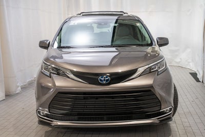 2021 Toyota Sienna XLE