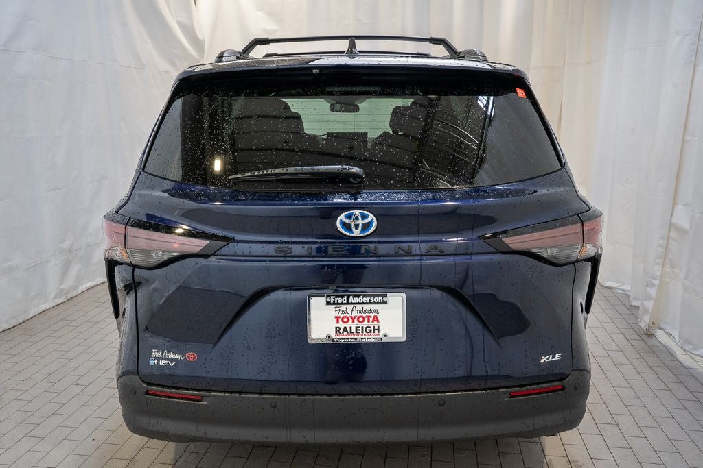 2025 Toyota Sienna XLE