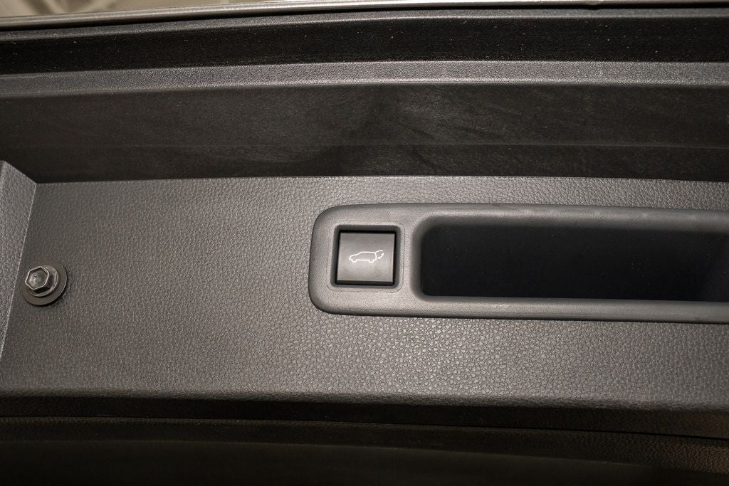 2025 Toyota Highlander Hybrid XLE