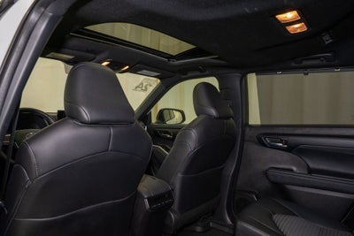 2024 Toyota Highlander XSE