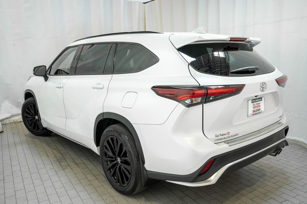 2024 Toyota Highlander XSE
