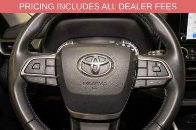 2025 Toyota Highlander LE