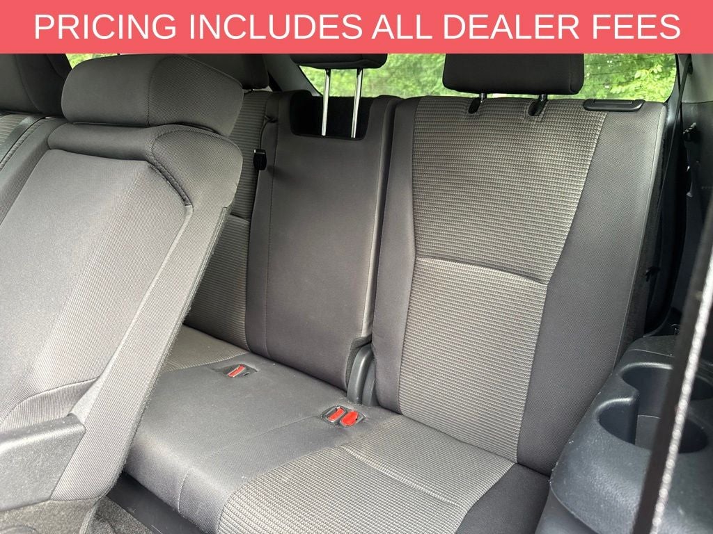 2025 Toyota Highlander LE