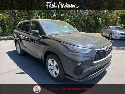 2025 Toyota Highlander LE