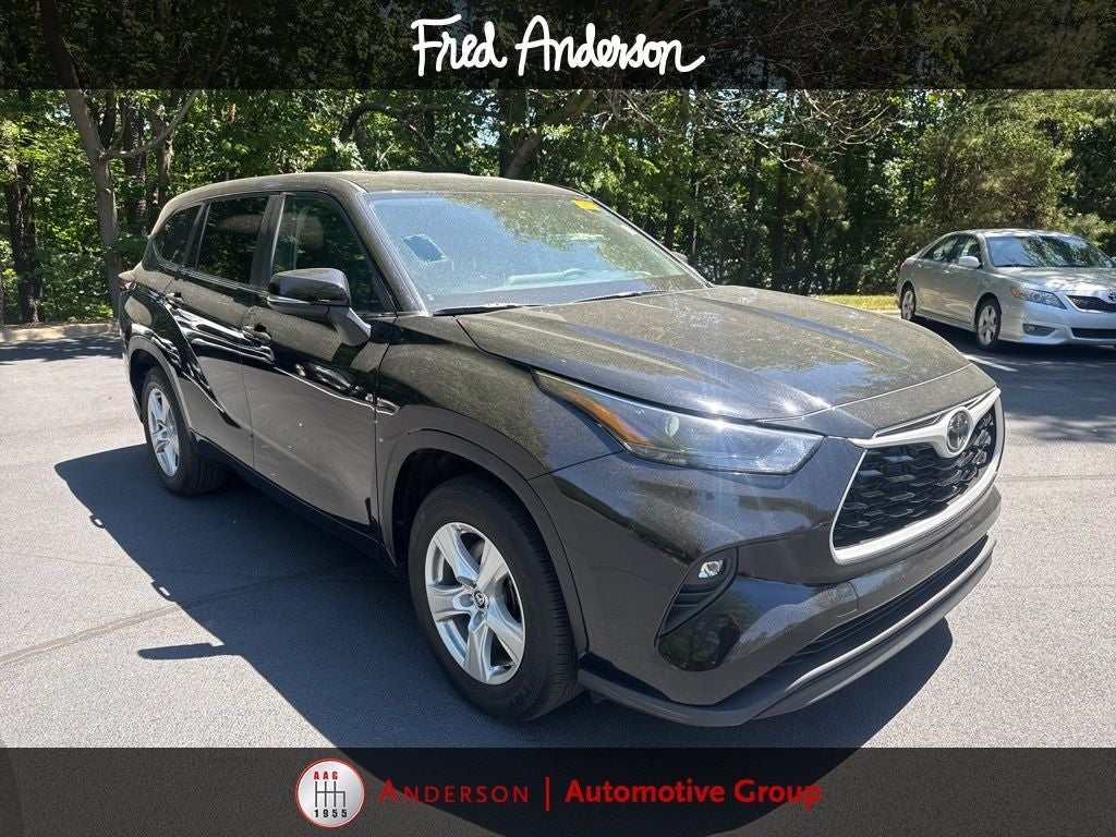 2025 Toyota Highlander LE