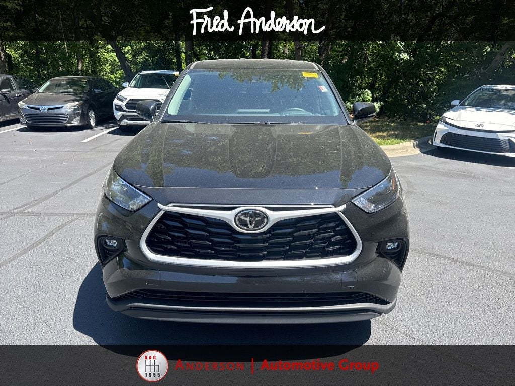 2025 Toyota Highlander LE