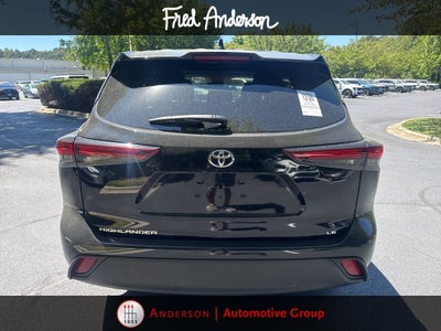2025 Toyota Highlander LE
