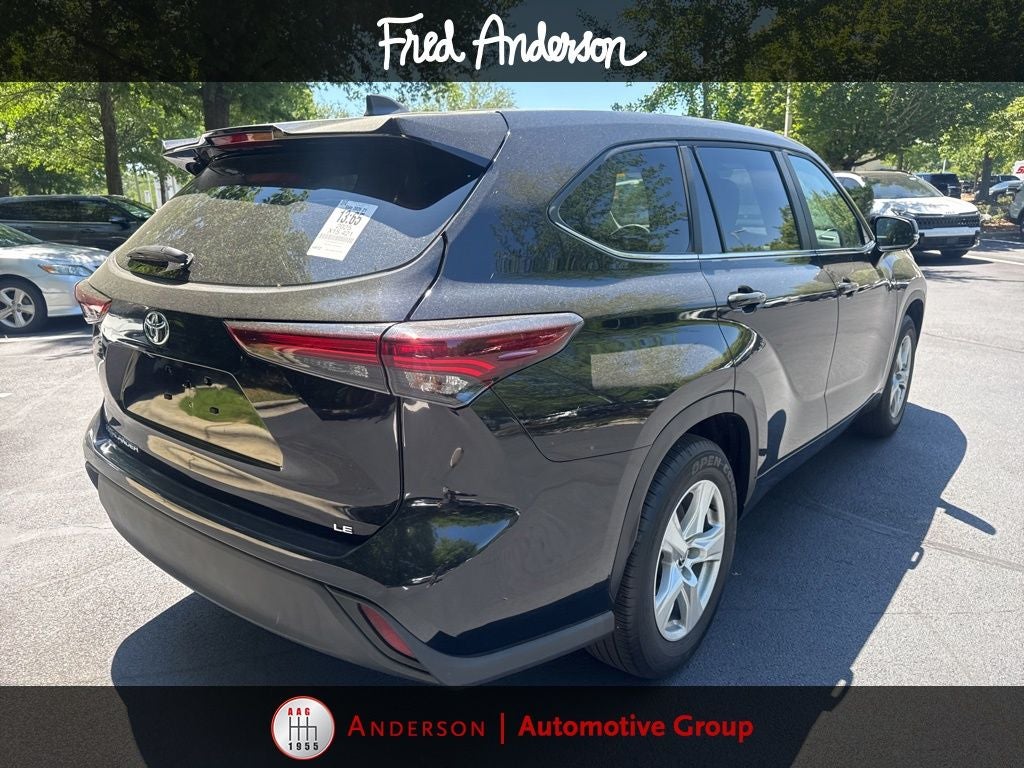 2025 Toyota Highlander LE