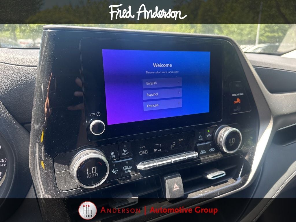 2025 Toyota Highlander LE