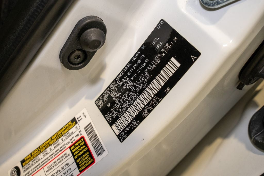 2023 Toyota Highlander L