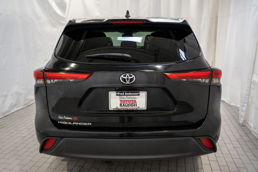 2023 Toyota Highlander L