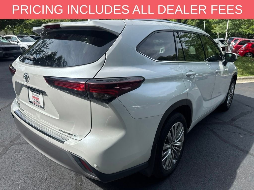 2024 Toyota Highlander Platinum