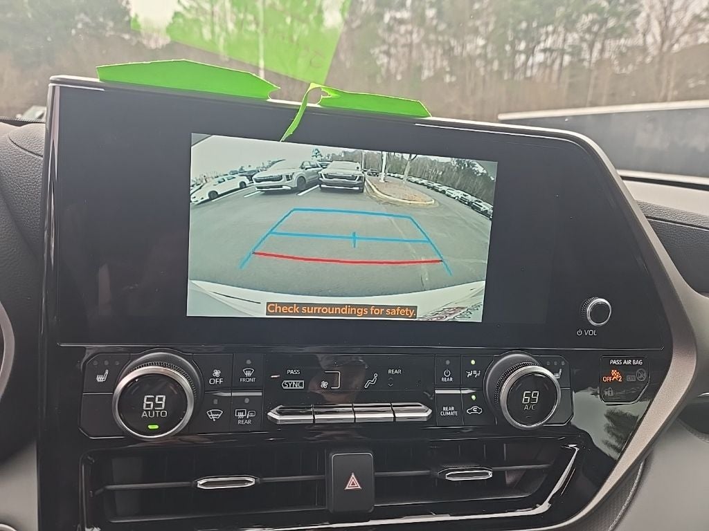 2024 Toyota Highlander XLE