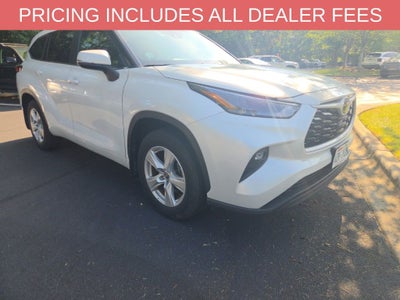 2025 Toyota Highlander LE