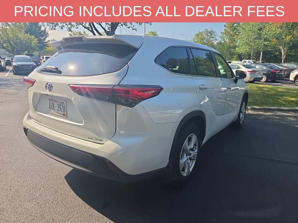 2025 Toyota Highlander LE