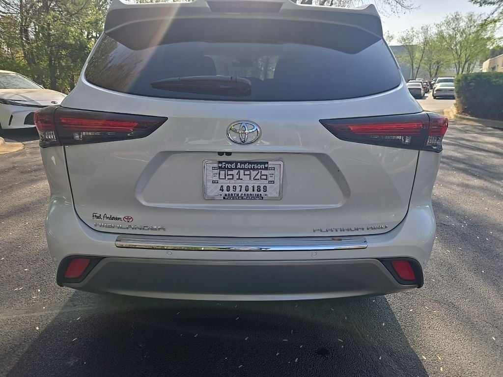 2026 Toyota Highlander Platinum