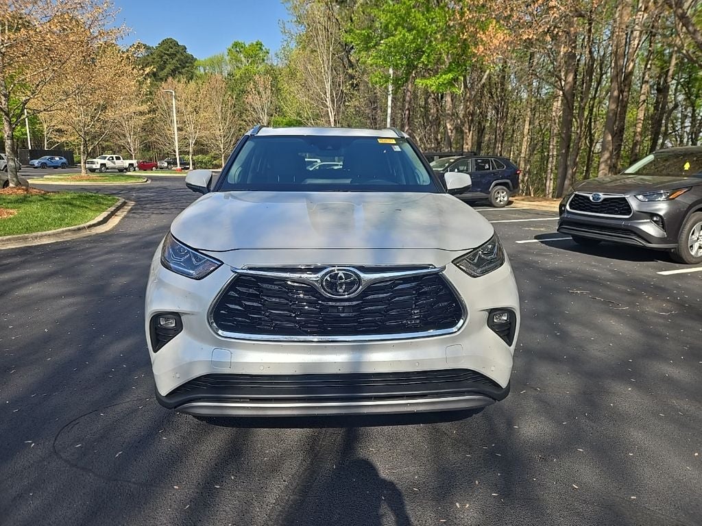2026 Toyota Highlander Platinum