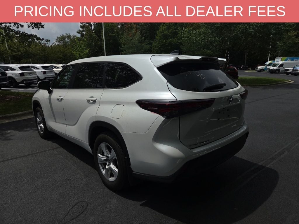 2025 Toyota Highlander LE