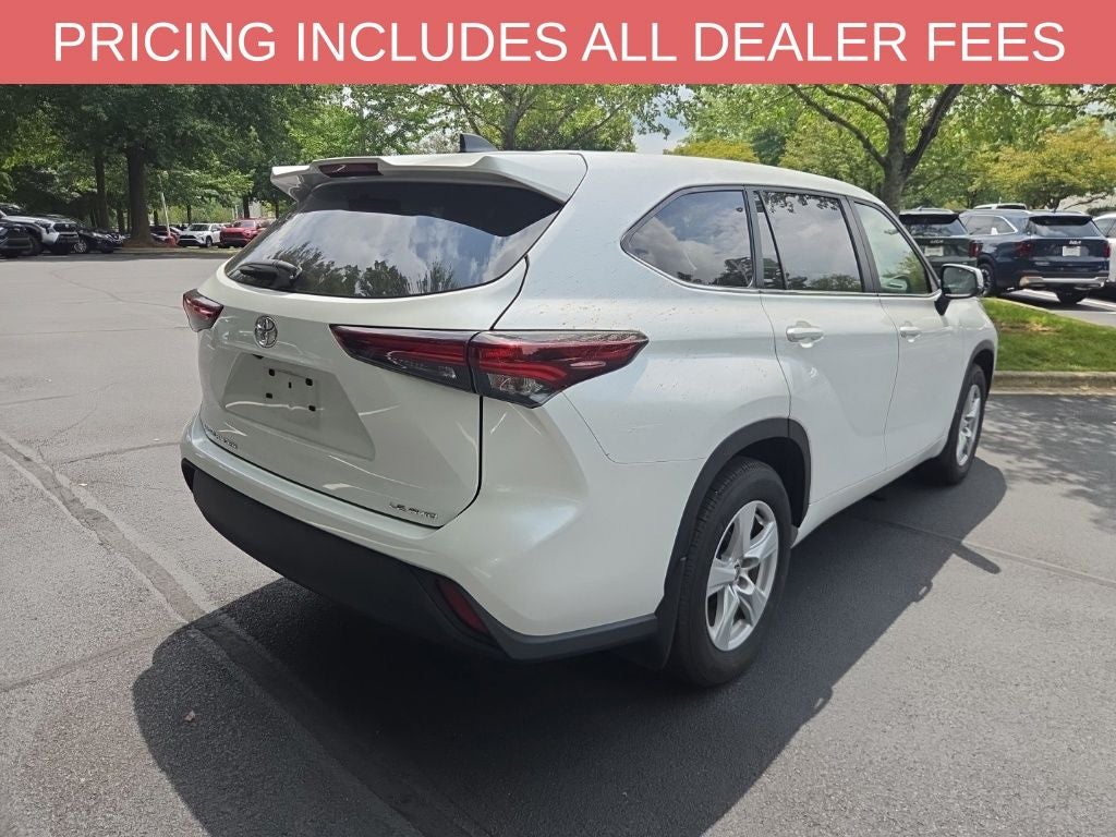 2025 Toyota Highlander LE