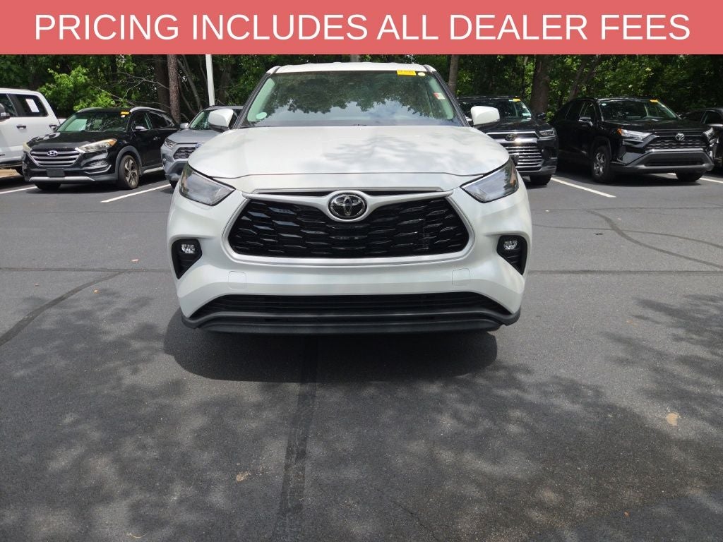 2025 Toyota Highlander LE