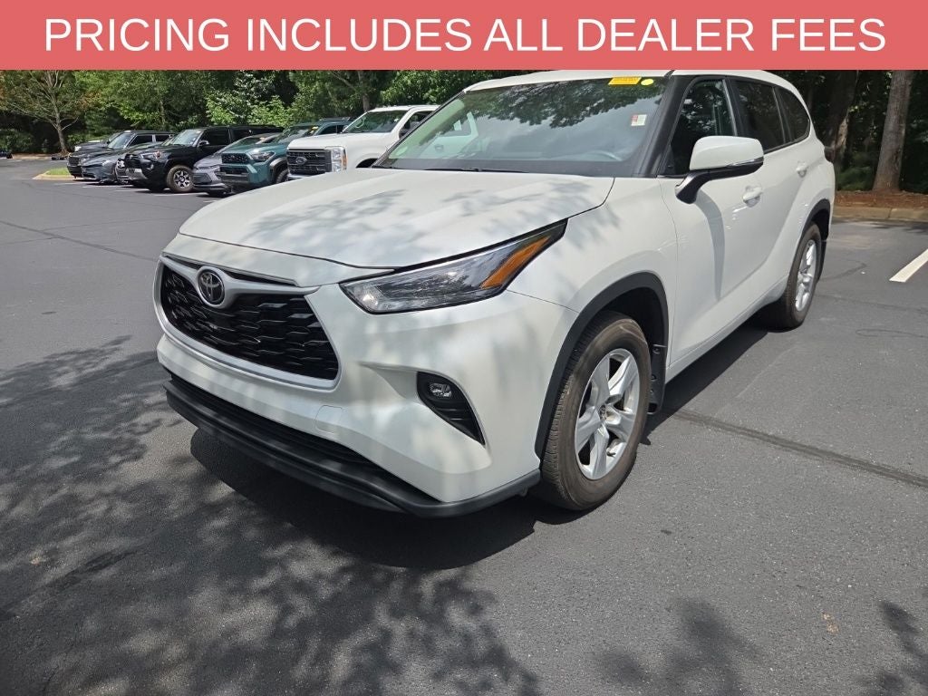 2025 Toyota Highlander LE