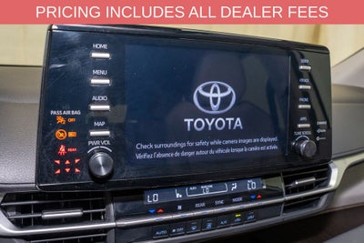 2024 Toyota Sienna LE 8 Passenger
