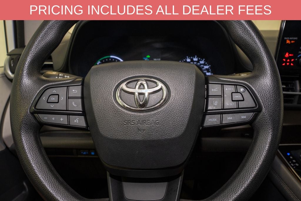 2024 Toyota Sienna LE 8 Passenger
