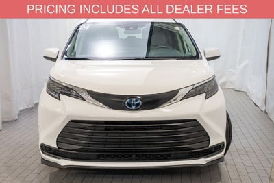 2024 Toyota Sienna LE 8 Passenger
