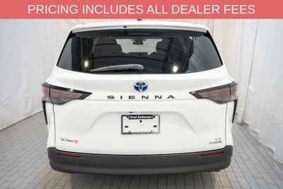 2024 Toyota Sienna LE 8 Passenger
