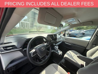 2021 Toyota Sienna LE