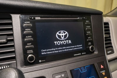 2019 Toyota Sienna LE 8 Passenger