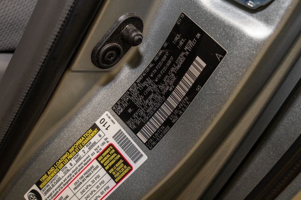 2019 Toyota Sienna LE 8 Passenger